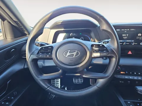 More photos of 2025 Hyundai Elantra SEL Sport at Auto Boutique Ohio, OH