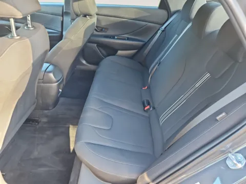 More photos of 2025 Hyundai Elantra SEL Sport at Auto Boutique Ohio, OH
