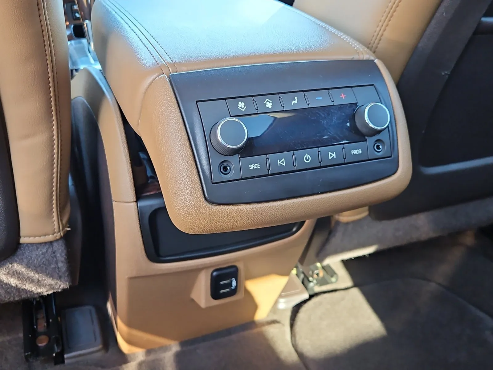 Buick Enclave photo 14