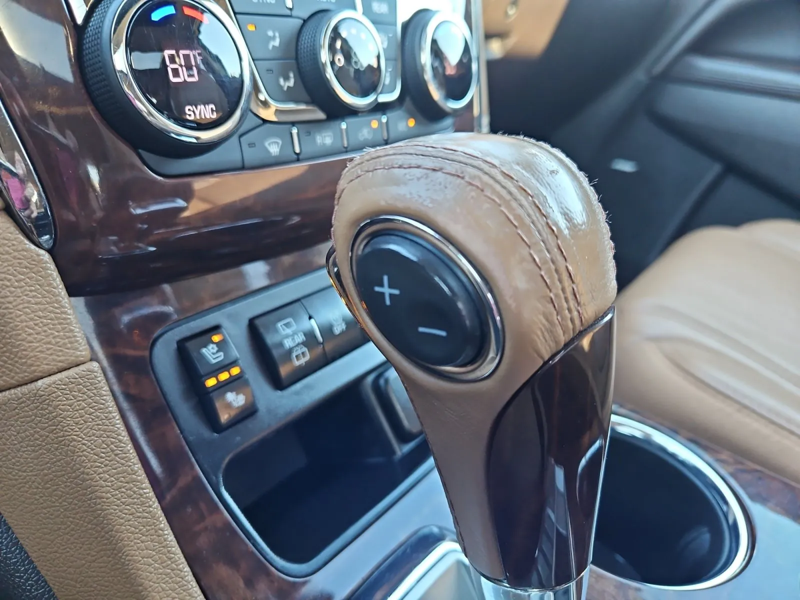 Buick Enclave photo 28