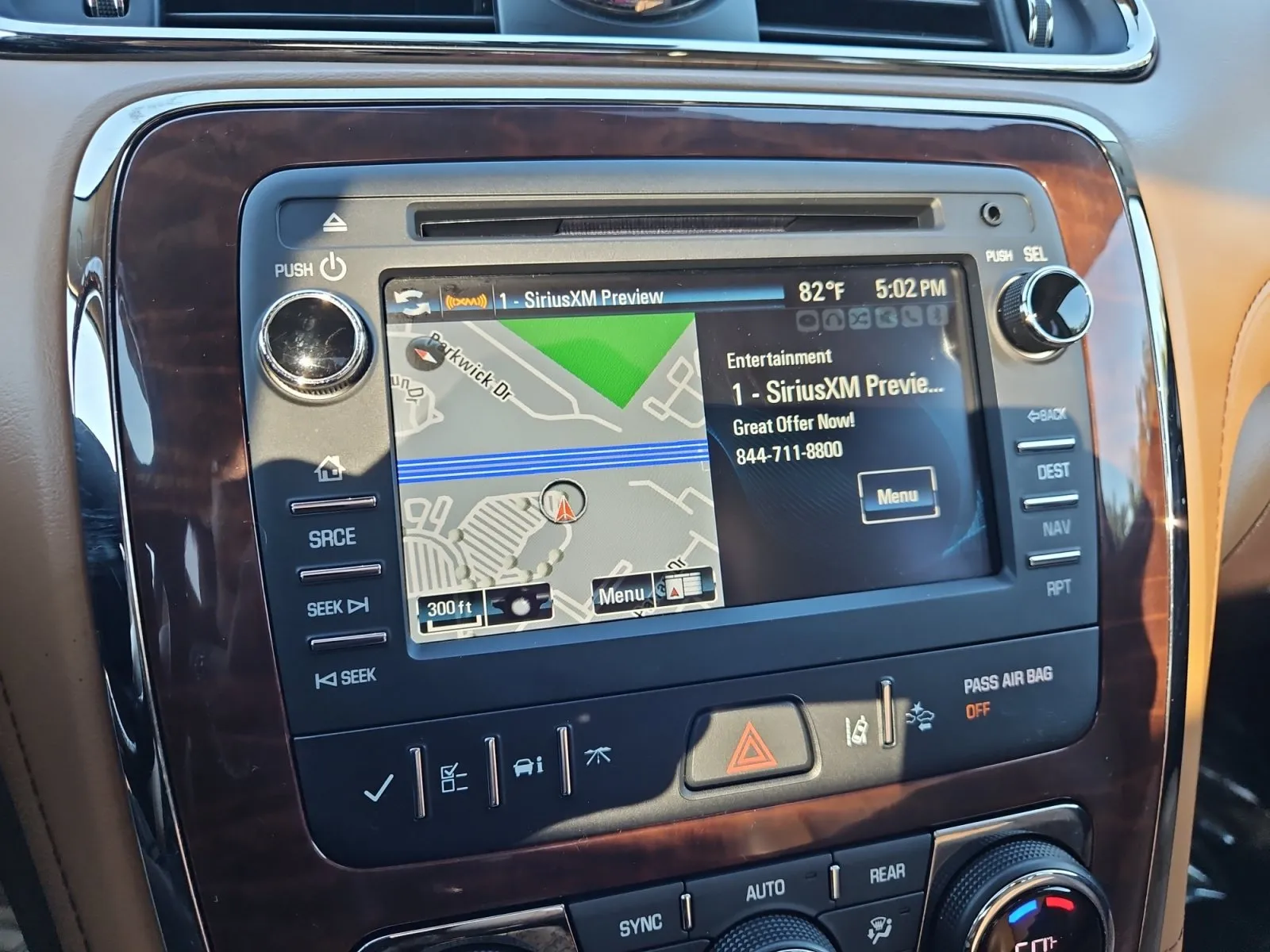 Buick Enclave photo 23