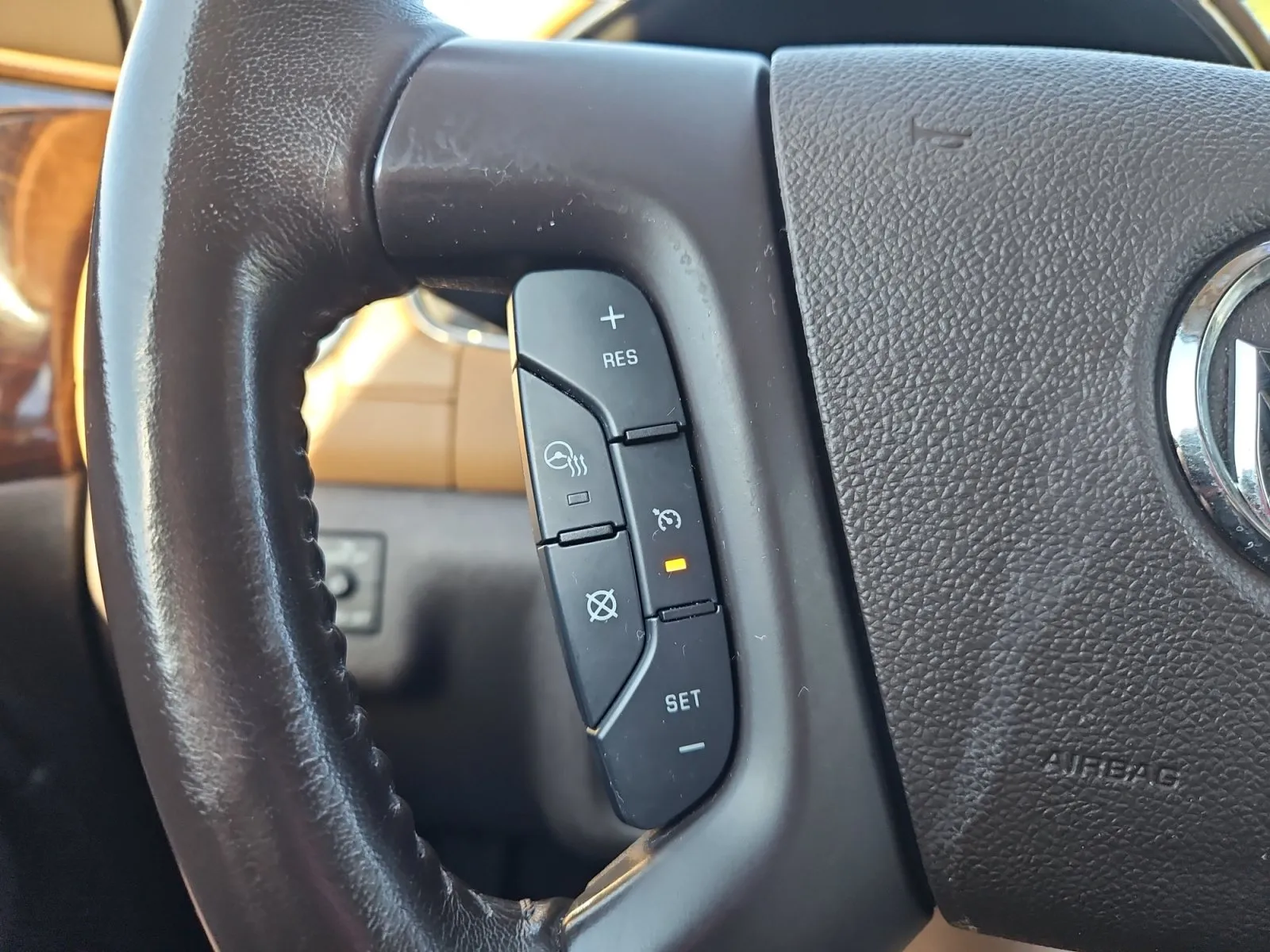 Buick Enclave photo 30