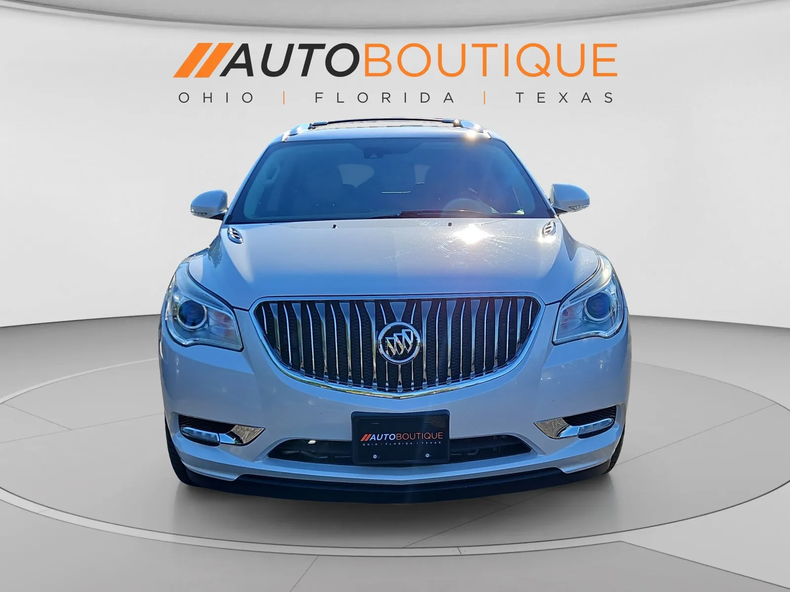 Buick Enclave photo 9