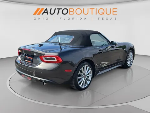 More photos of 2019 FIAT 124 Spider Lusso at Auto Boutique Ohio, OH