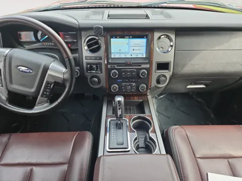 Another view of 2017 Ford Expedition EL Platinum for sale in Columbus, OH at Auto Boutique Ohio