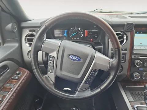 More photos of 2017 Ford Expedition EL Platinum at Auto Boutique Ohio, OH