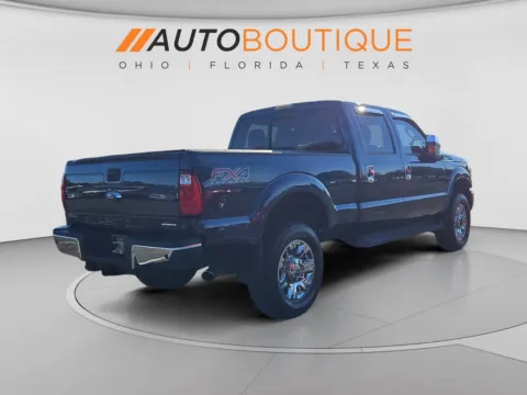 More photos of 2016 Ford Super Duty F-350 SRW Lariat at Auto Boutique Ohio, OH