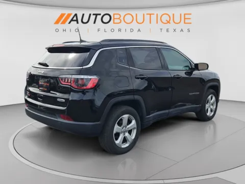 More photos of 2019 Jeep Compass Latitude at Auto Boutique Ohio, OH