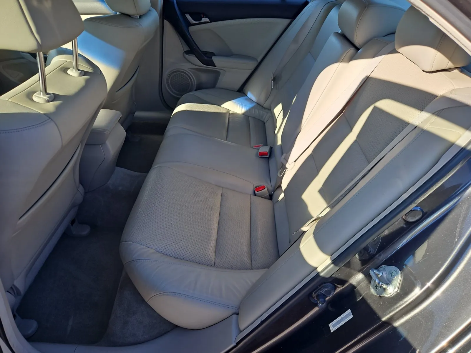 Acura TSX photo 13