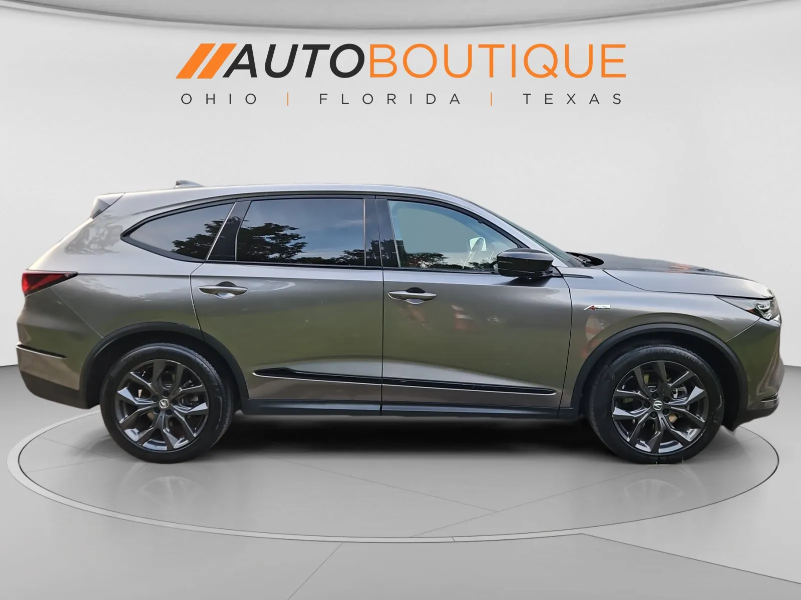 Acura MDX photo 7