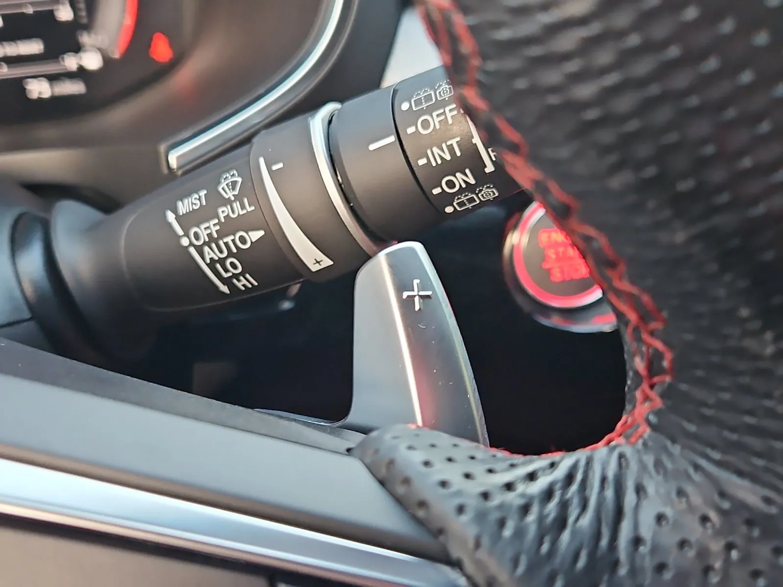 Acura MDX photo 30