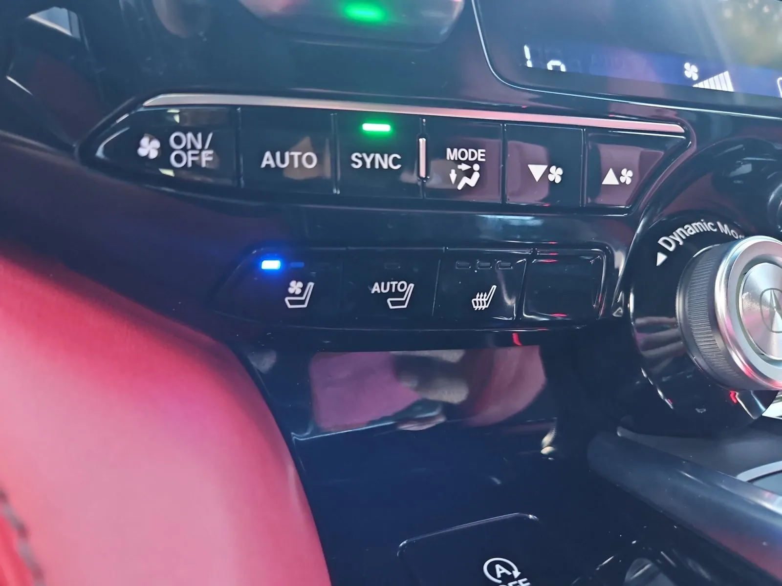 Acura MDX photo 25