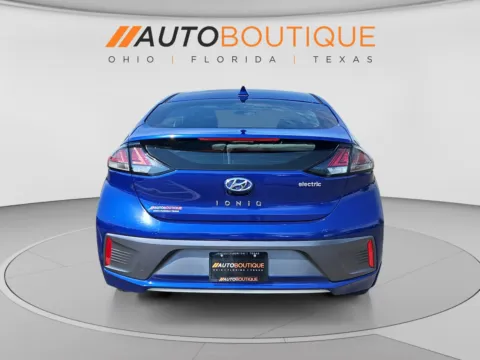 More photos of 2020 Hyundai Ioniq Electric SE at Auto Boutique Ohio, OH