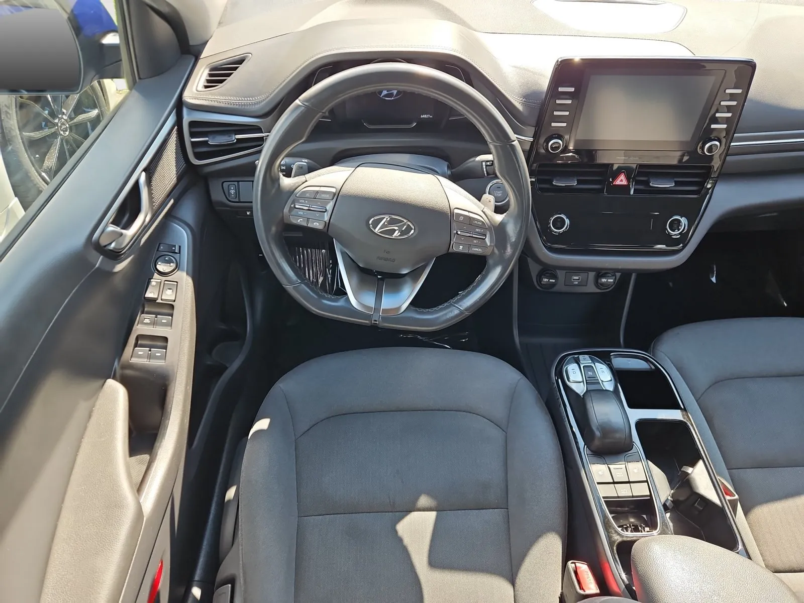 Hyundai Ioniq photo 11