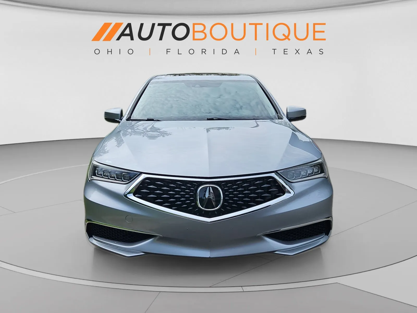 Acura TLX photo 9