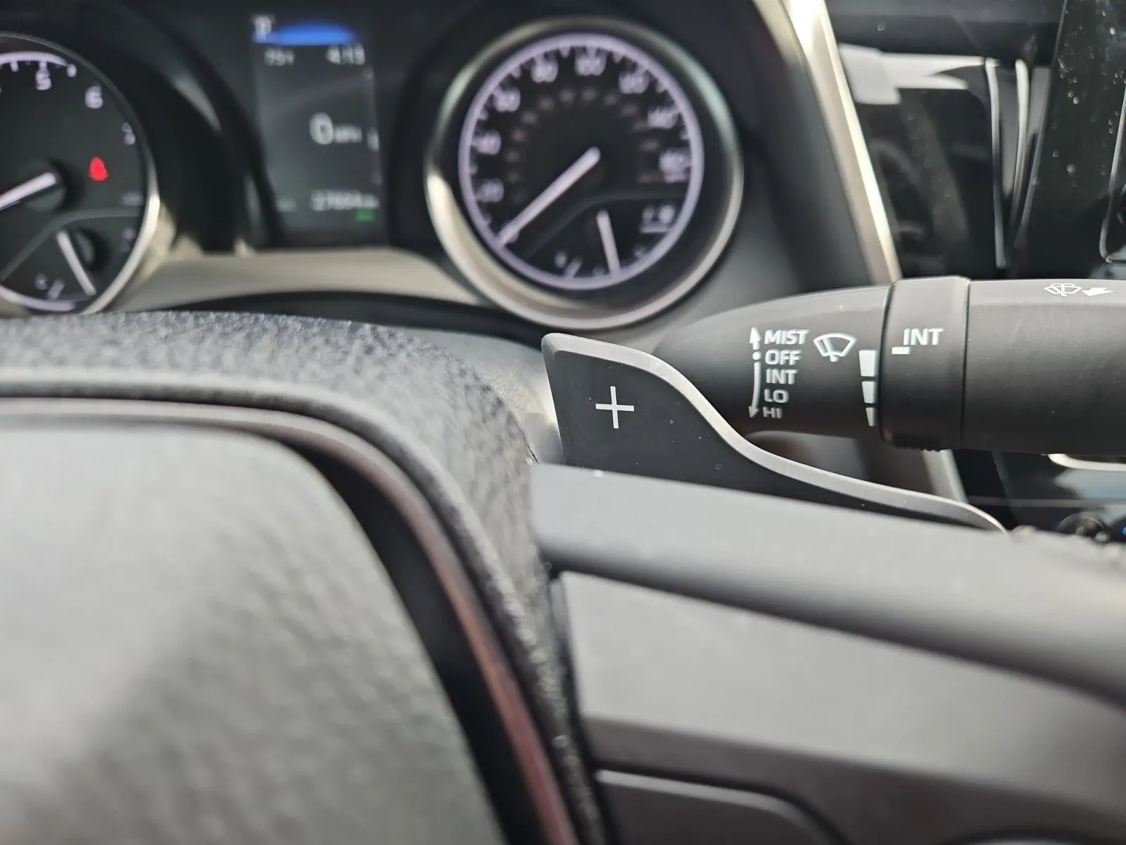 Toyota Camry photo 23
