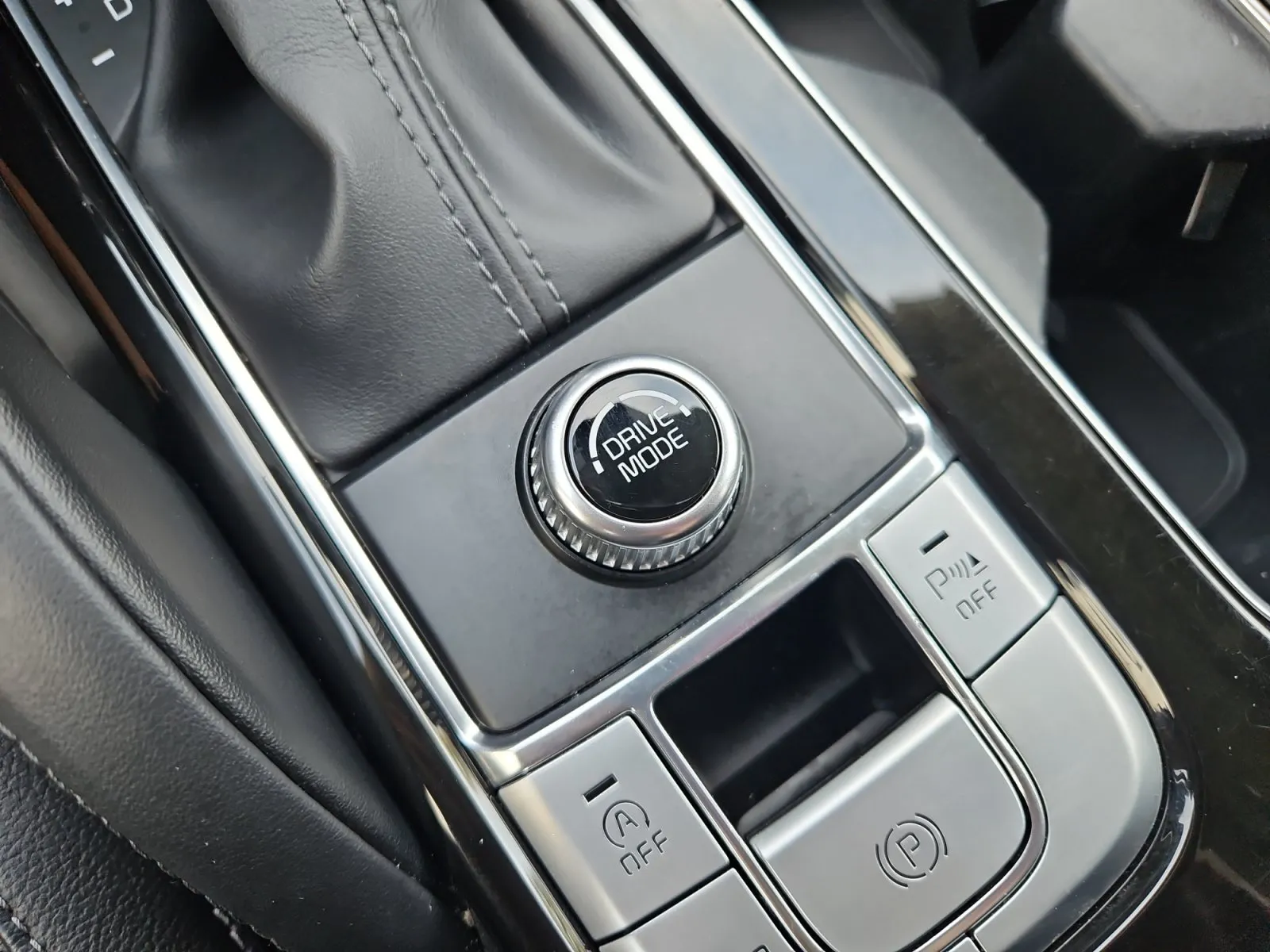 Kia Telluride photo 26