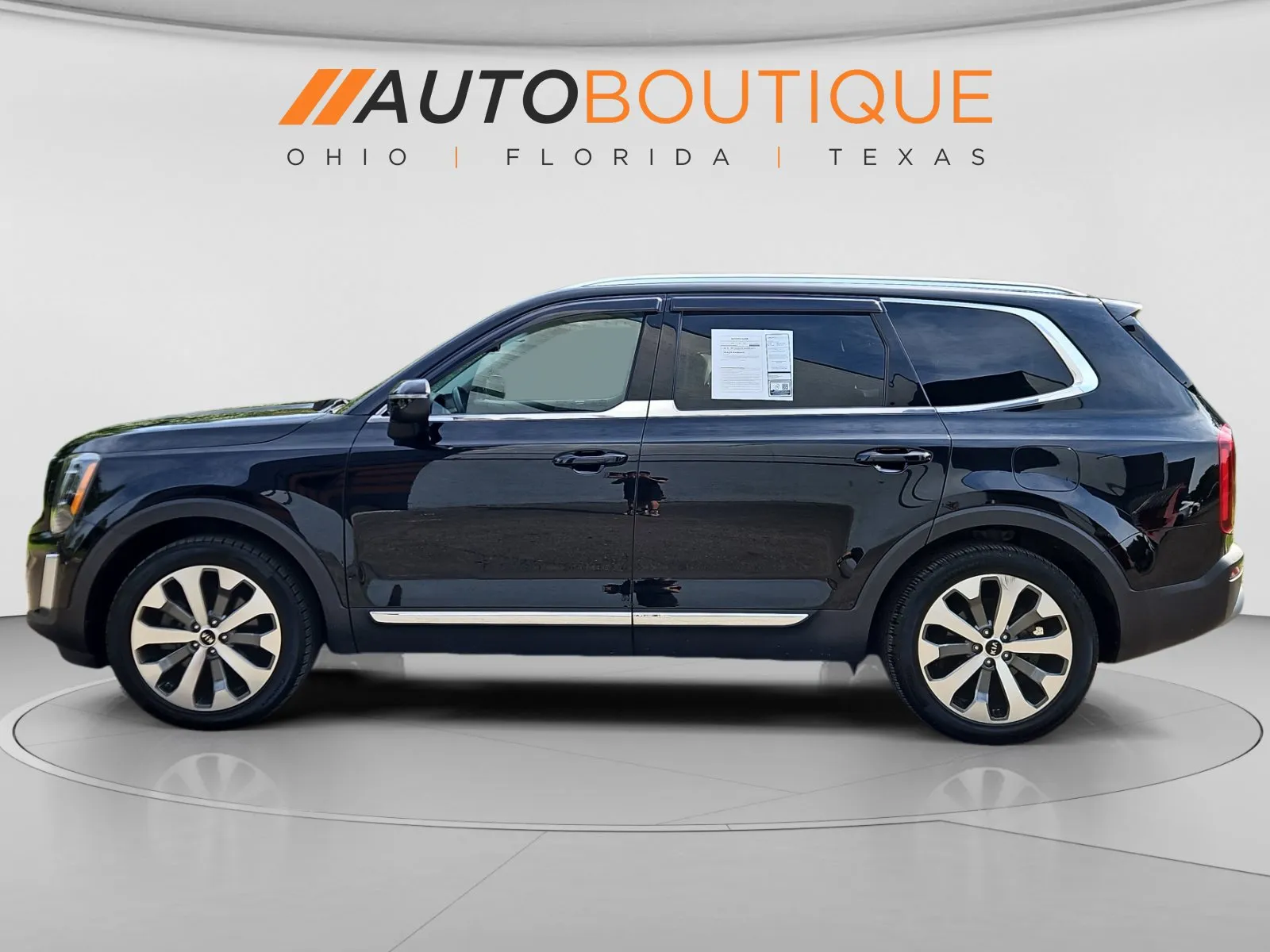 Kia Telluride photo 2