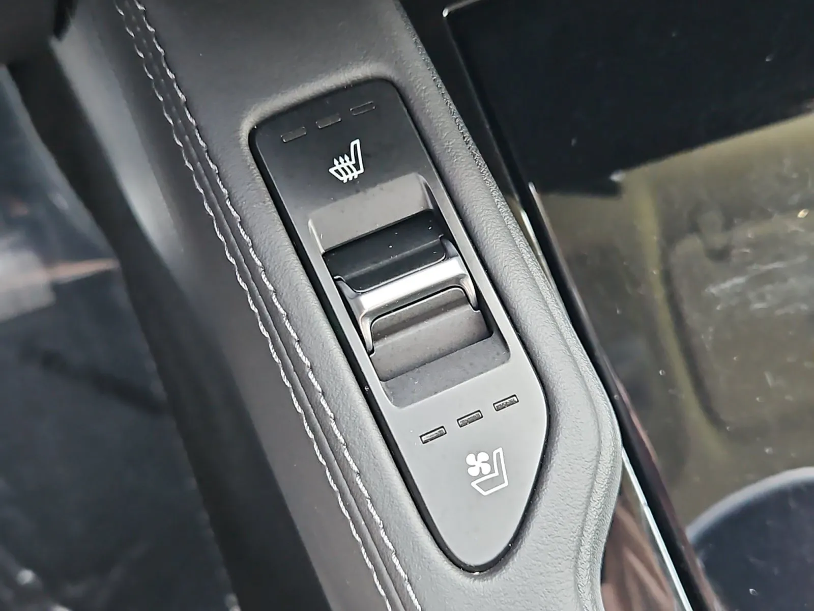 Kia Telluride photo 23