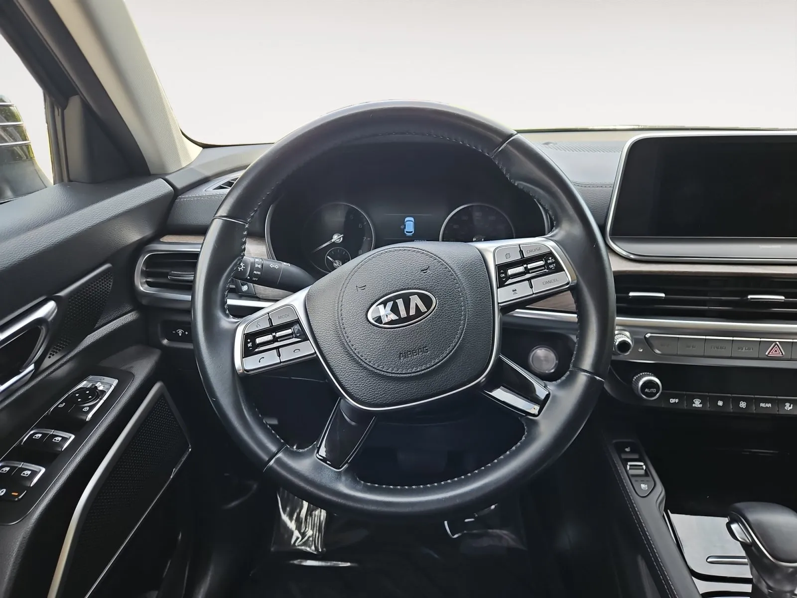 Kia Telluride photo 13