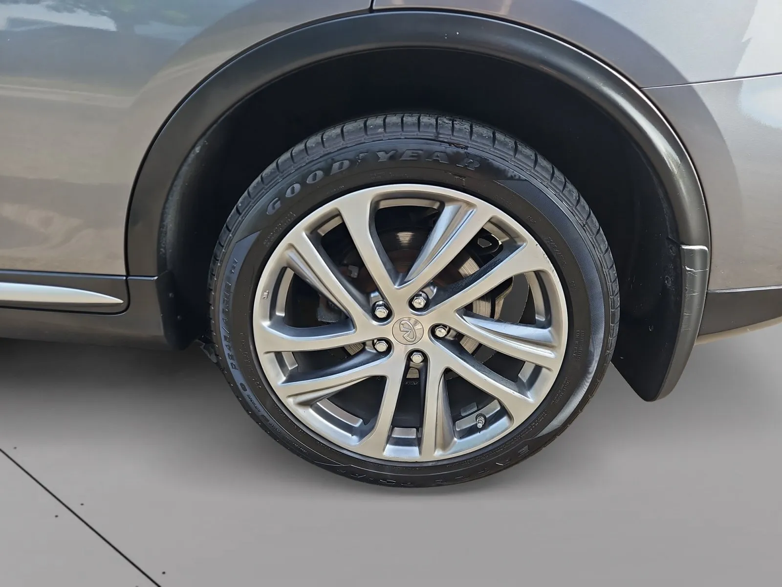 Infiniti QX50 photo 15