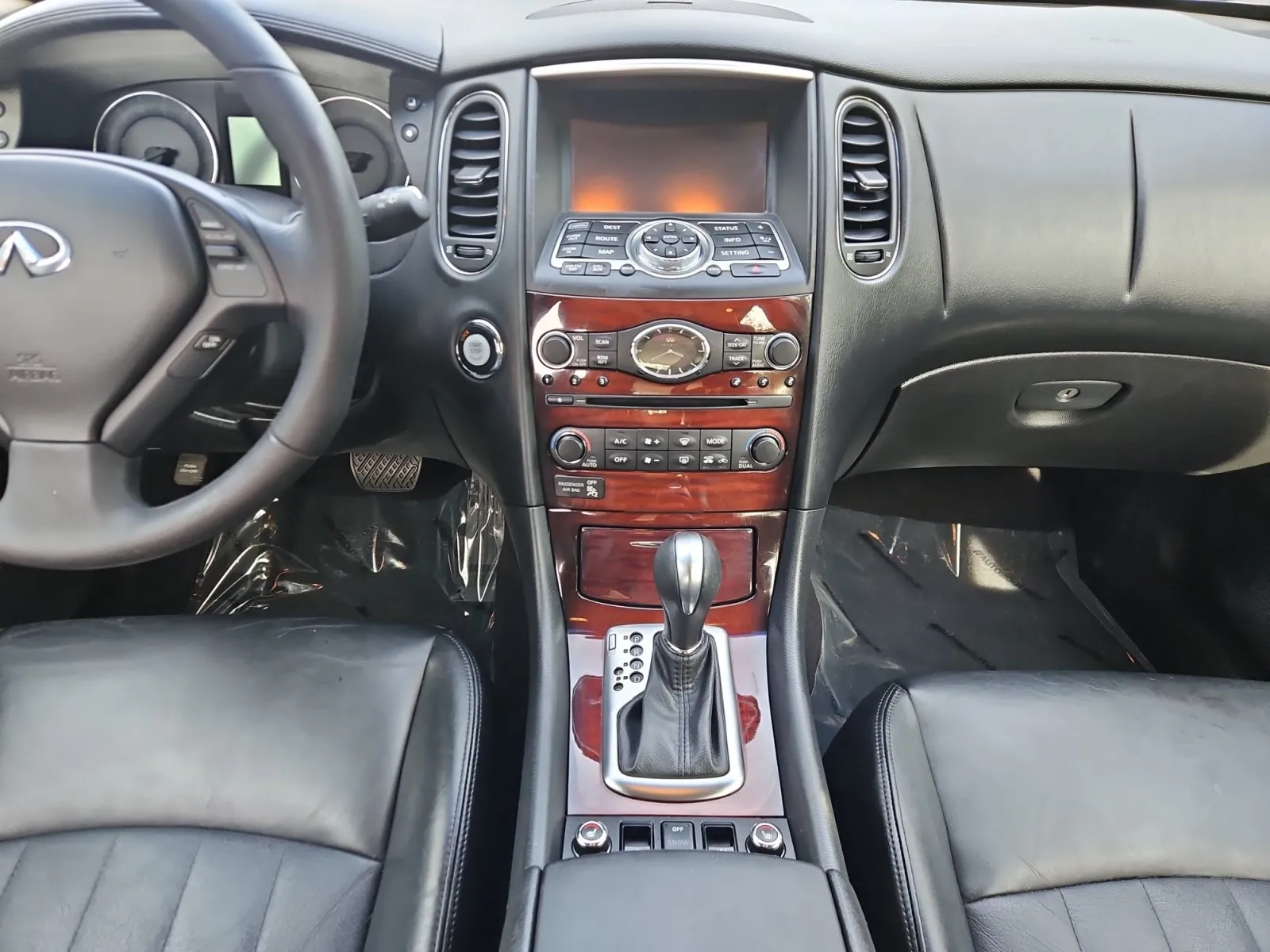 Infiniti QX50 photo 12