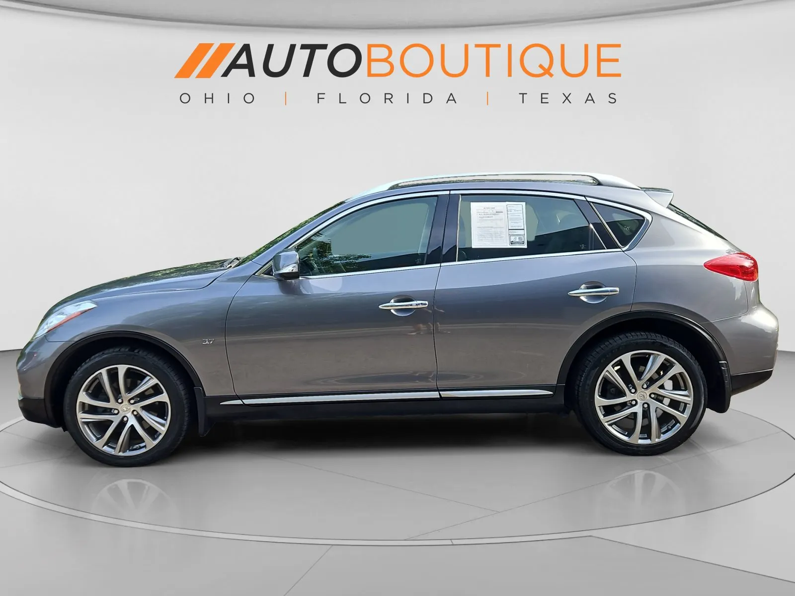 Infiniti QX50 photo 2