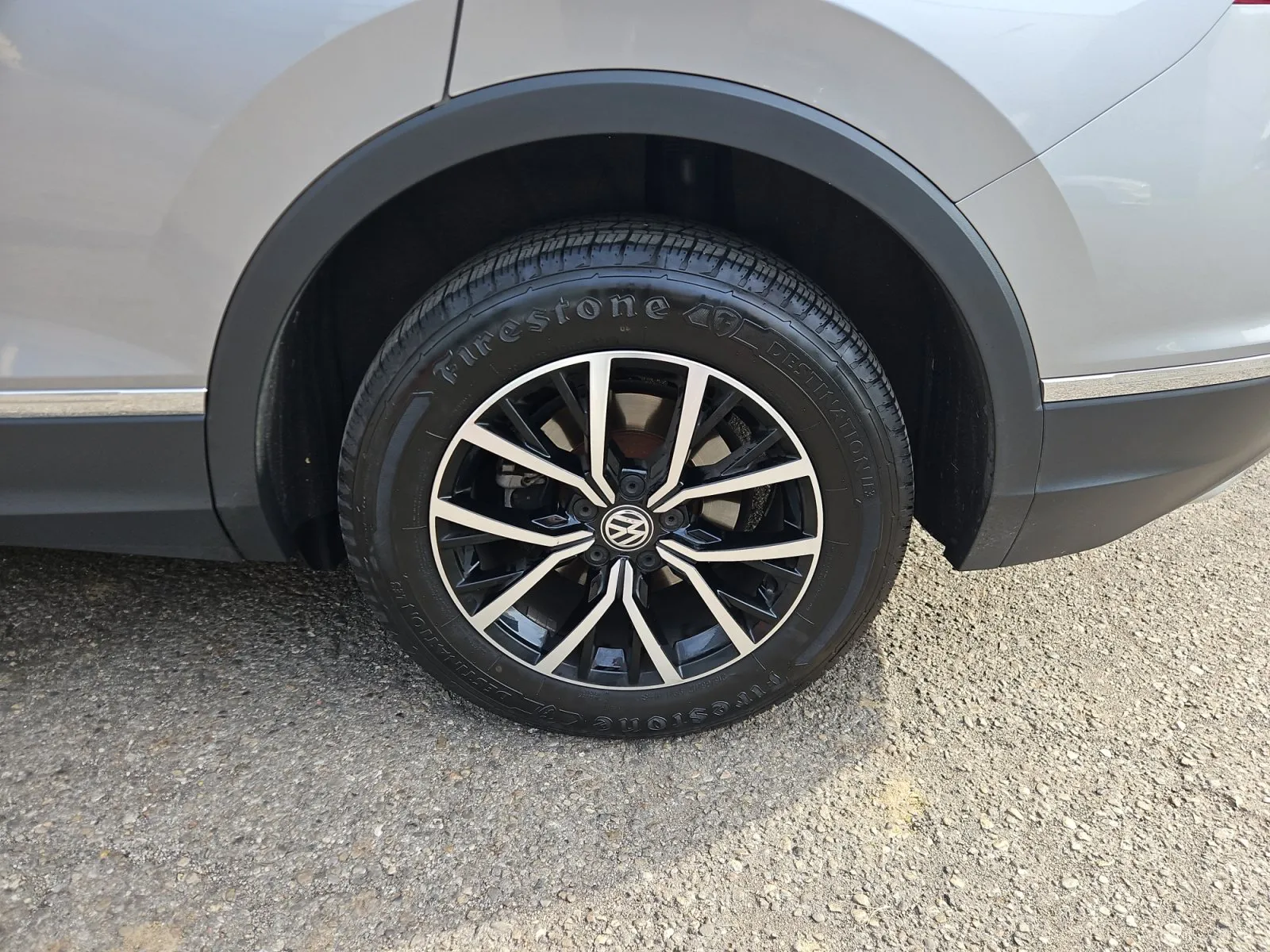 Volkswagen Tiguan photo 17