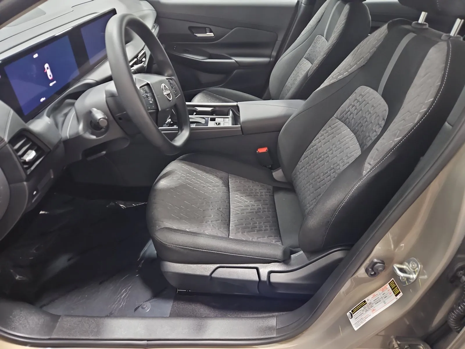 Nissan Sentra photo 10