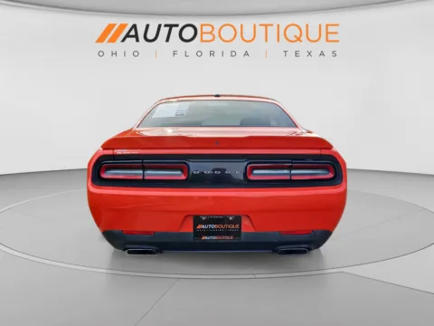 More photos of 2018 Dodge Challenger R/T at Auto Boutique Ohio, OH