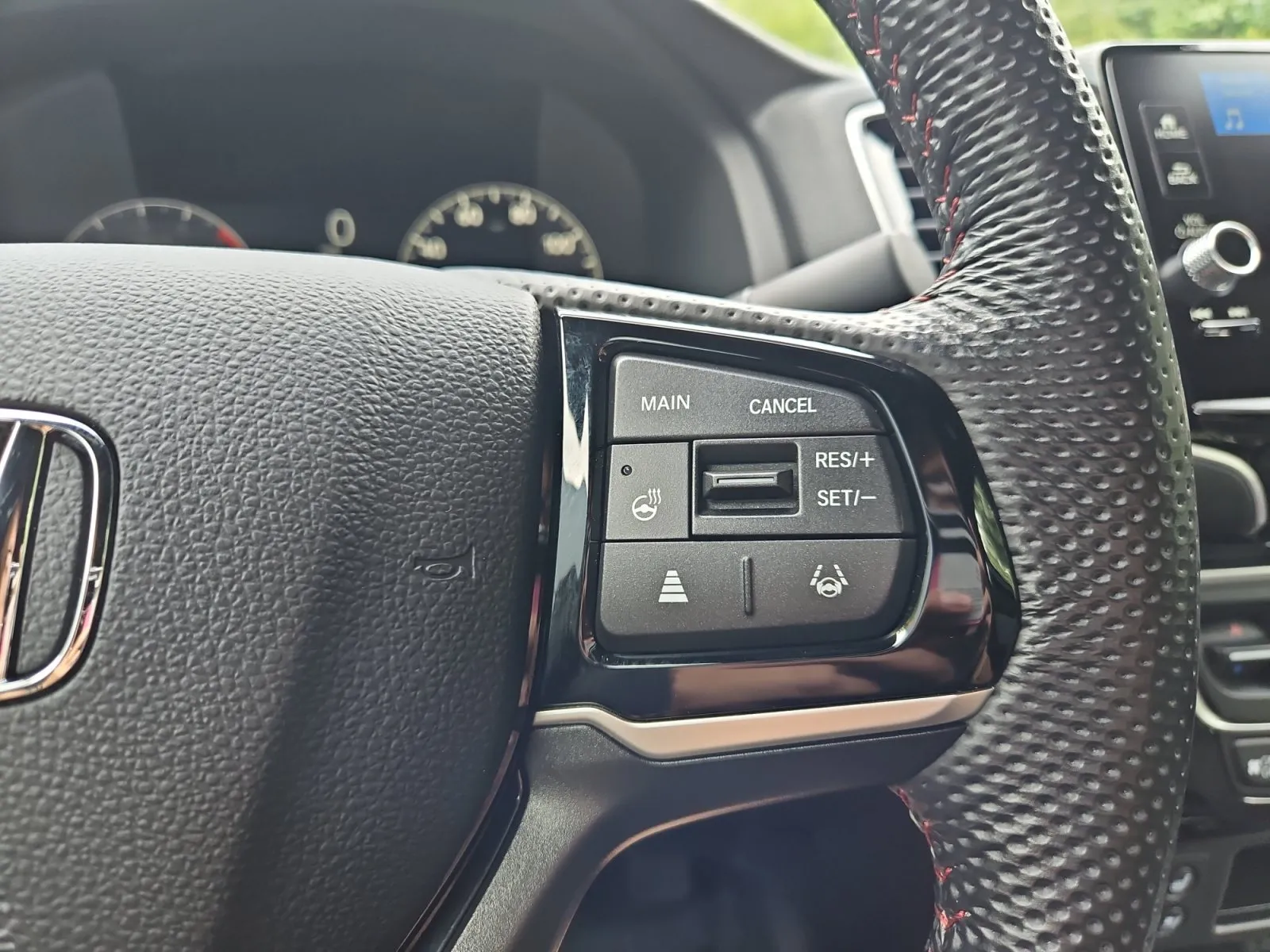 Honda Ridgeline photo 29
