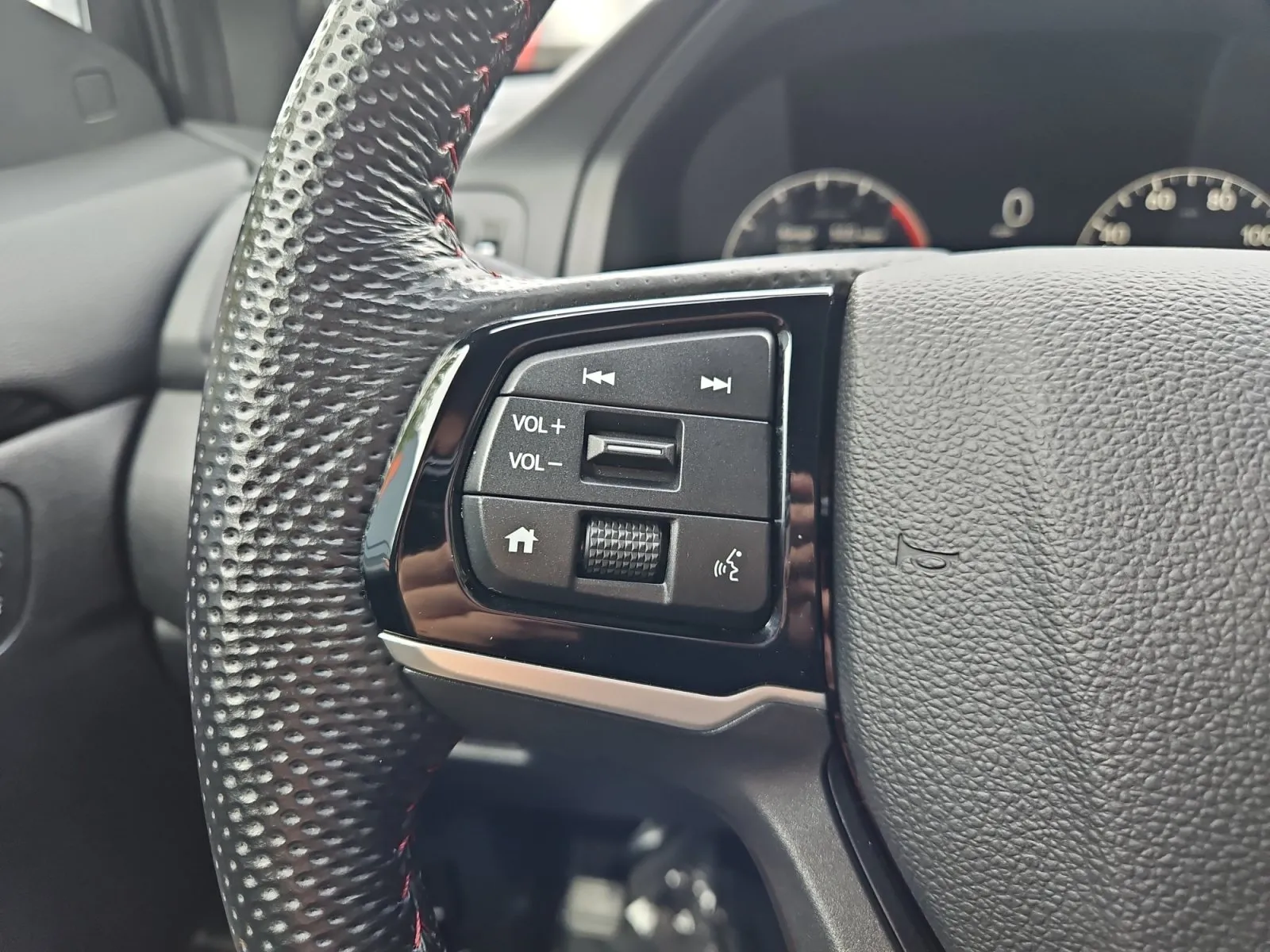 Honda Ridgeline photo 30