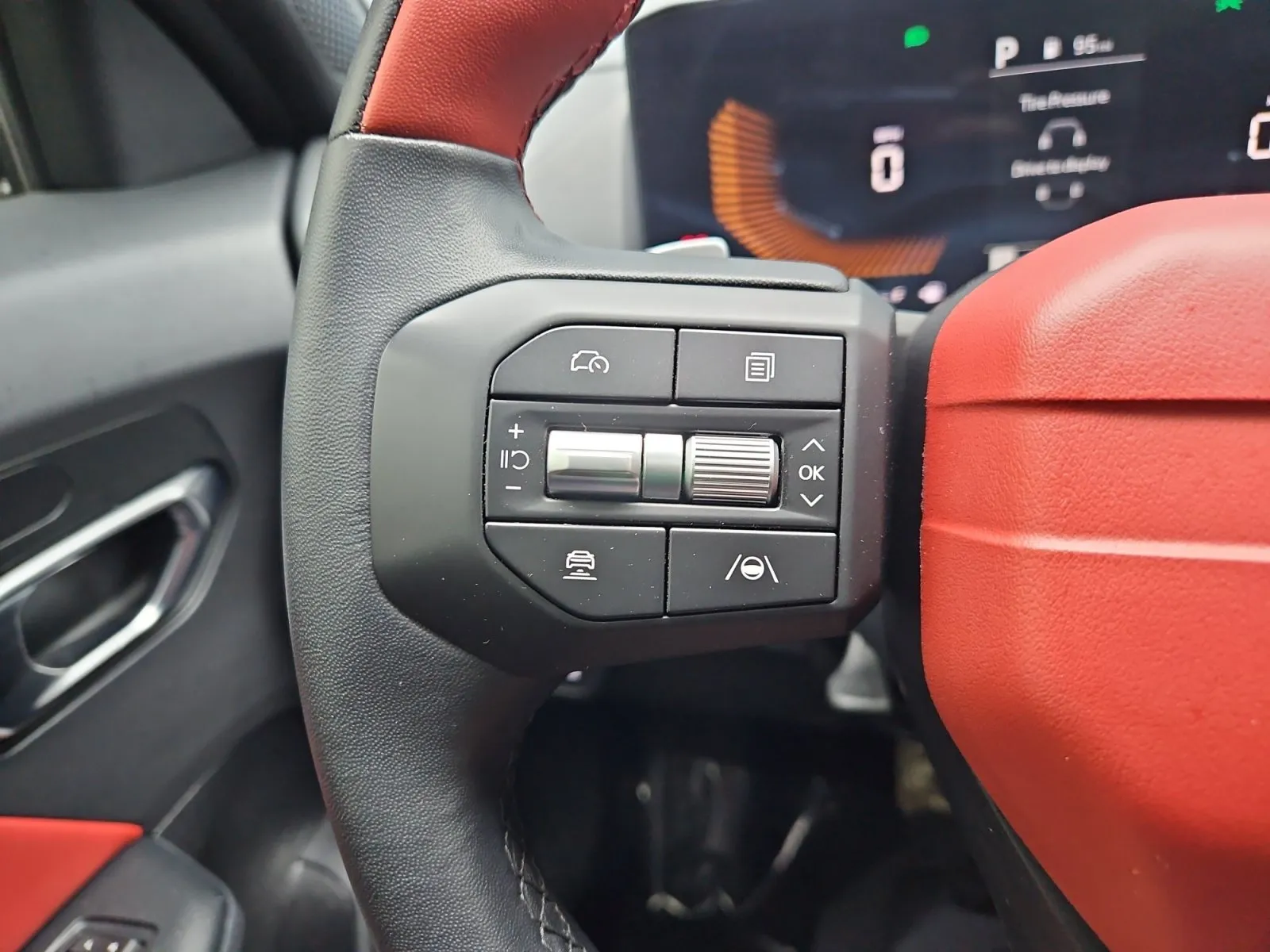 Kia K4 photo 27