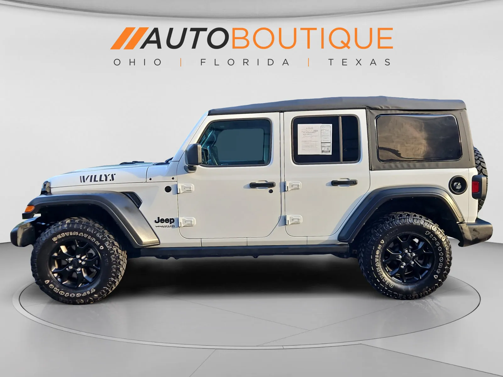 Jeep Wrangler photo 2