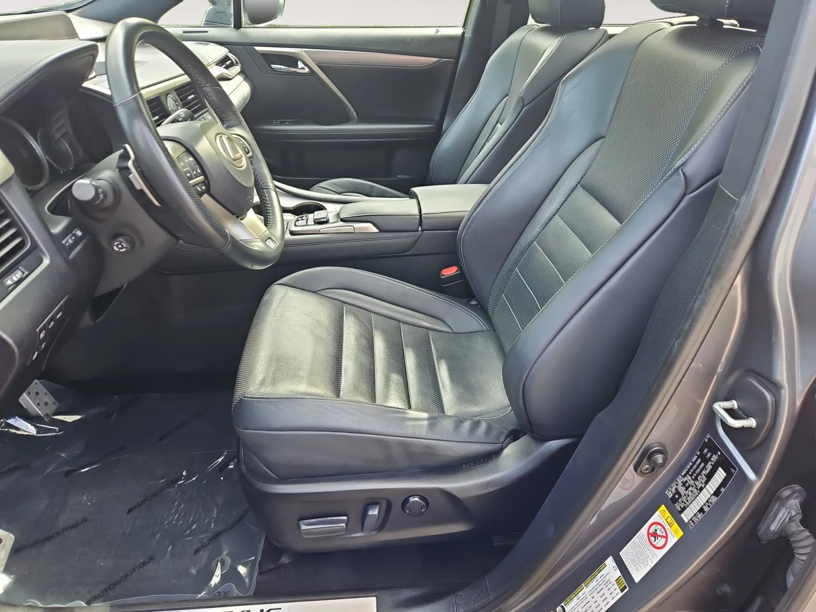Lexus RX photo 9