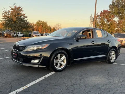 More photos of 2015 Kia Optima LX at Auto Boutique Ohio, OH