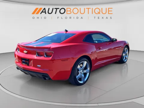 More photos of 2010 Chevrolet Camaro 2SS at Auto Boutique Ohio, OH
