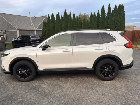 Photos of 2024 Honda CR-V Hybrid Sport for sale in Columbus, OH at Auto Boutique Ohio