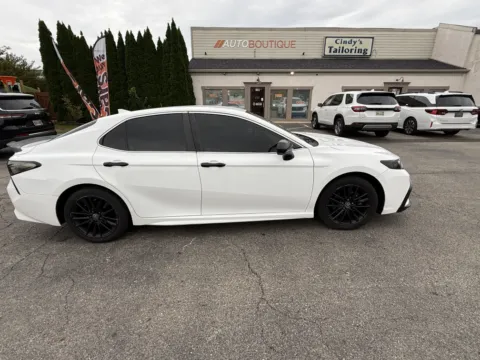 More photos of 2021 Toyota Camry at Auto Boutique Ohio, OH
