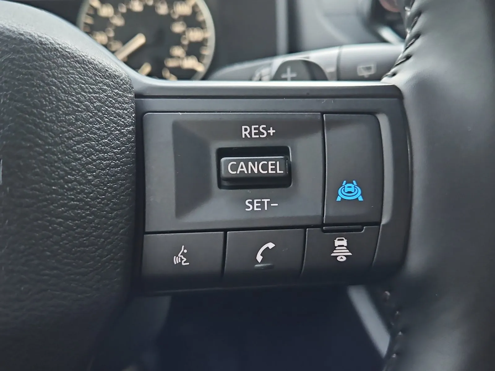 Nissan Rogue photo 24