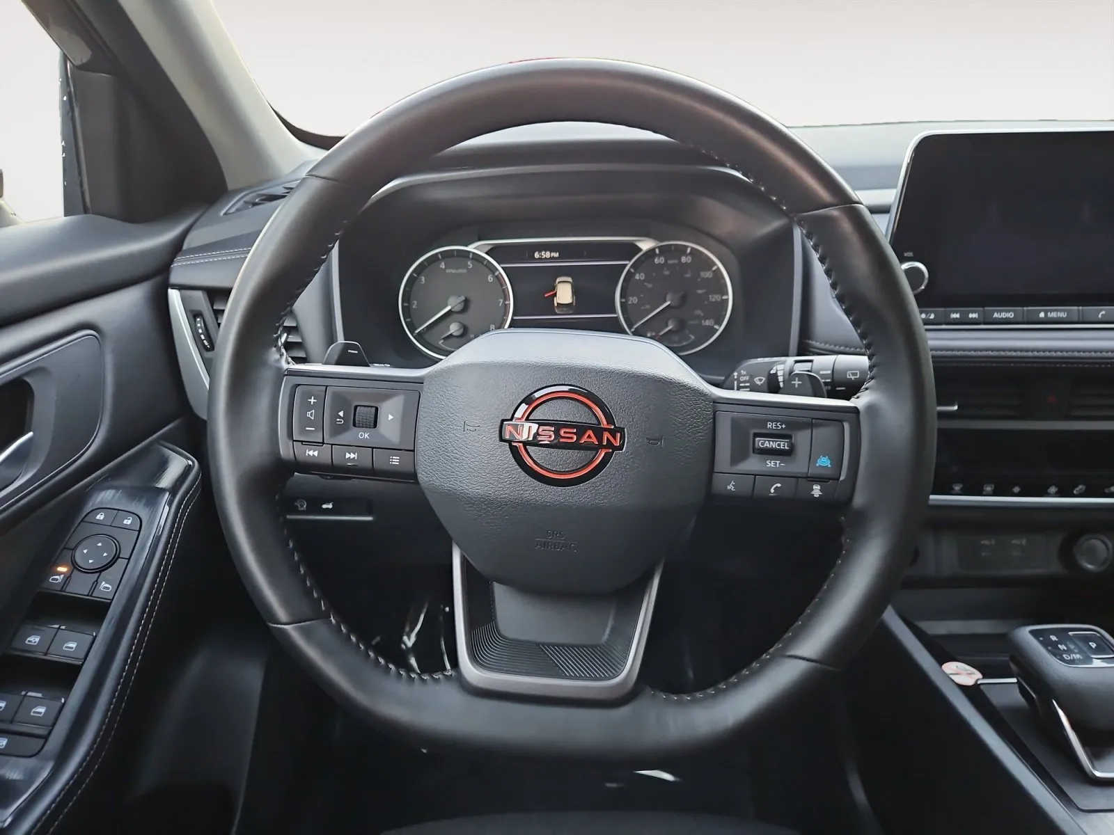 Nissan Rogue photo 12