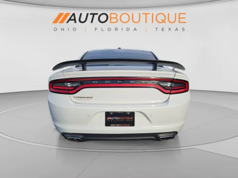 More photos of 2017 Dodge Charger SE at Auto Boutique Ohio, OH