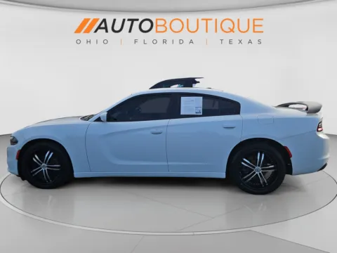 Photos of 2017 Dodge Charger SE for sale in Columbus, OH at Auto Boutique Ohio