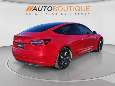 More photos of 2022 Tesla Model 3 at Auto Boutique Ohio, OH