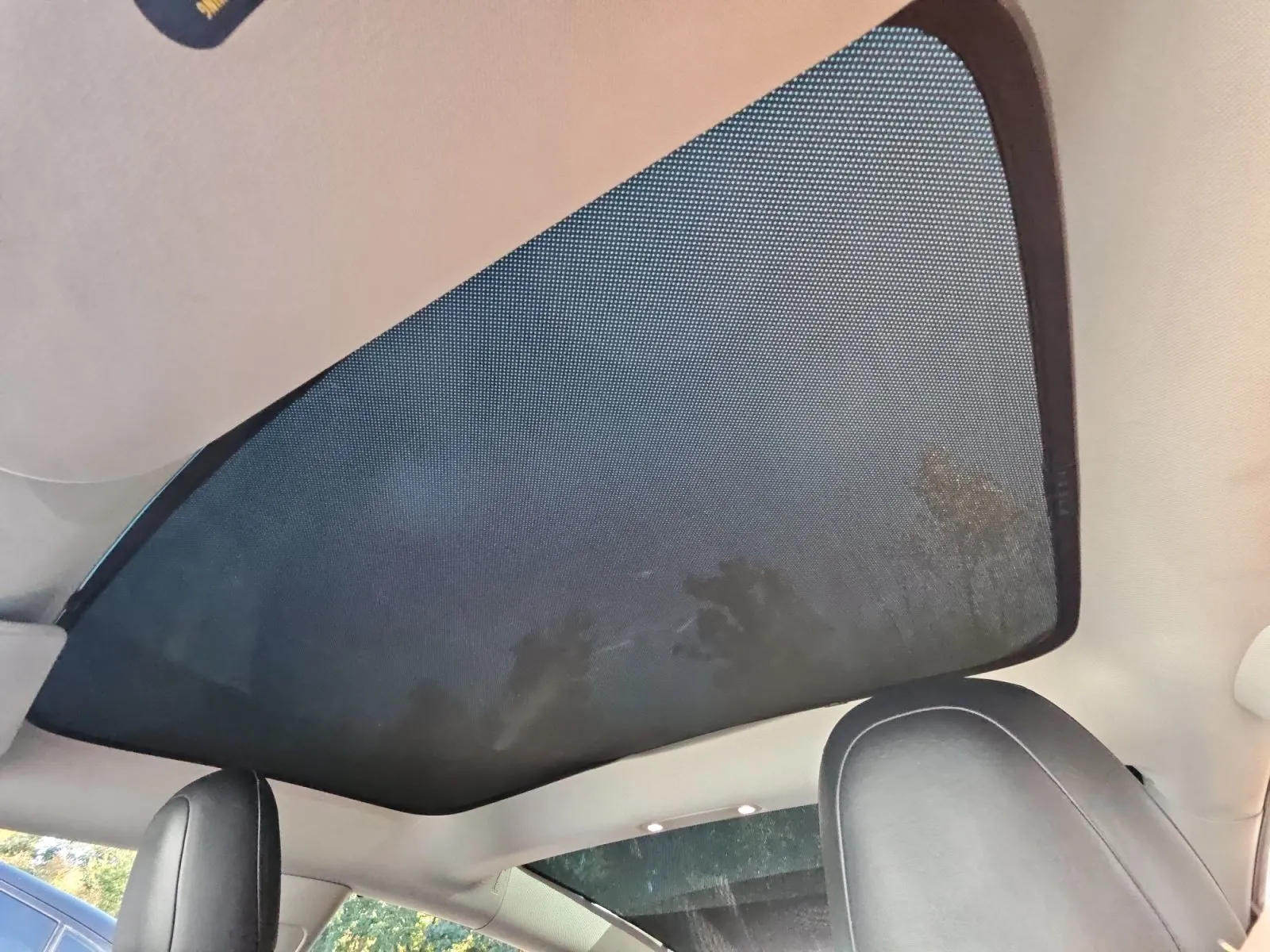 Tesla Model 3 photo 16