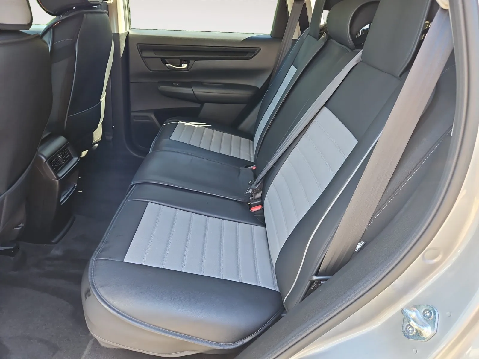 GMC Sonoma photo 13