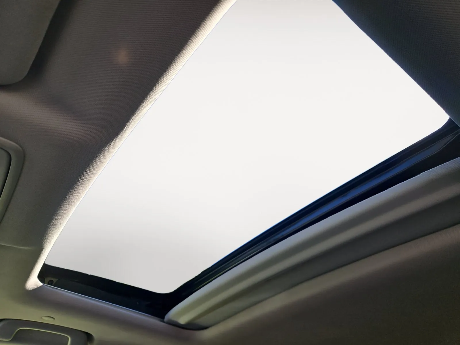 GMC Sonoma photo 15