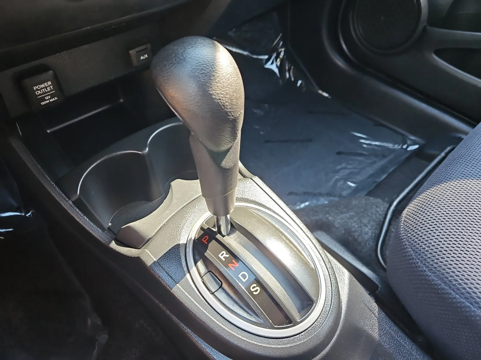 Honda Fit photo 19