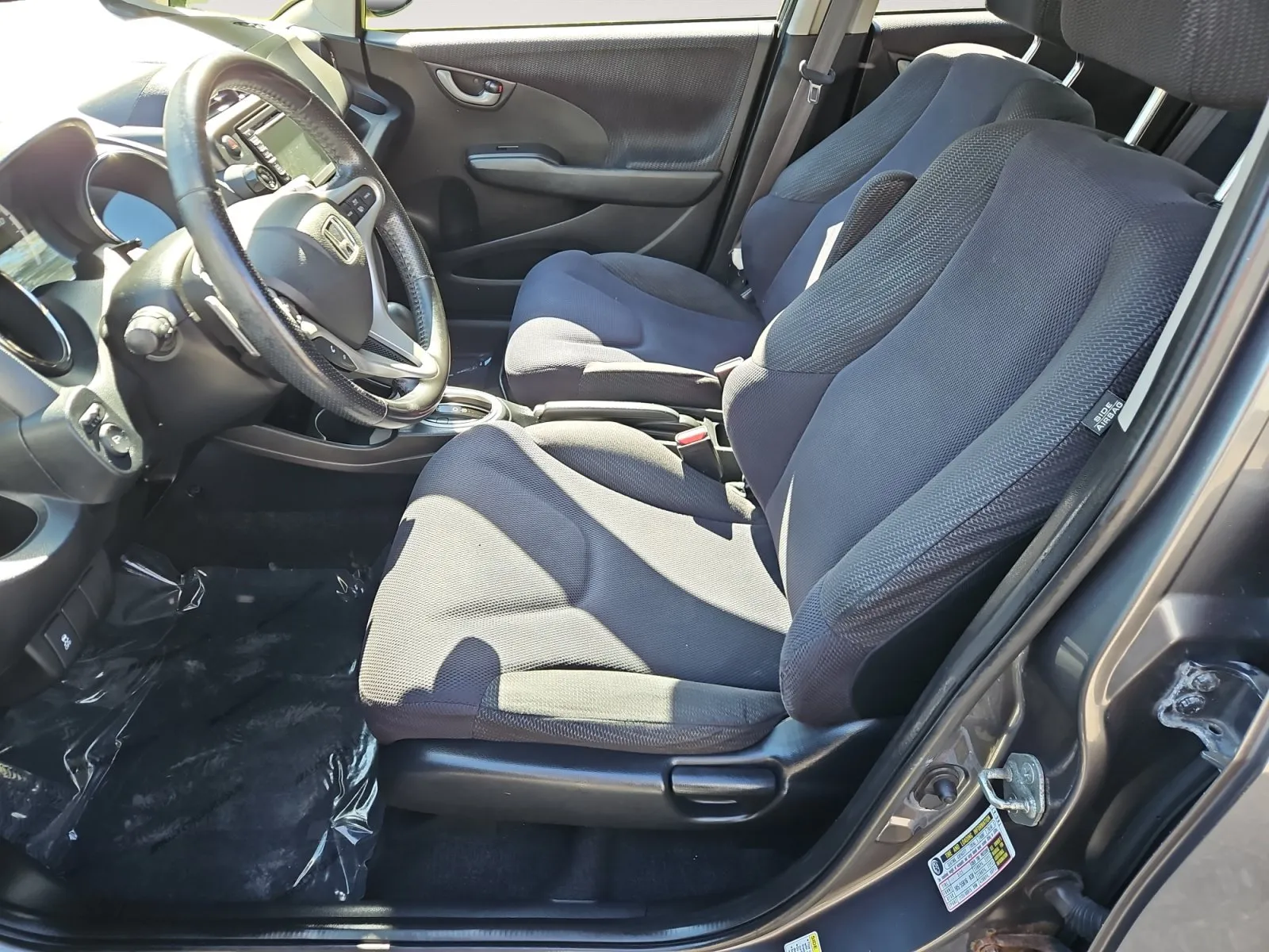Honda Fit photo 9