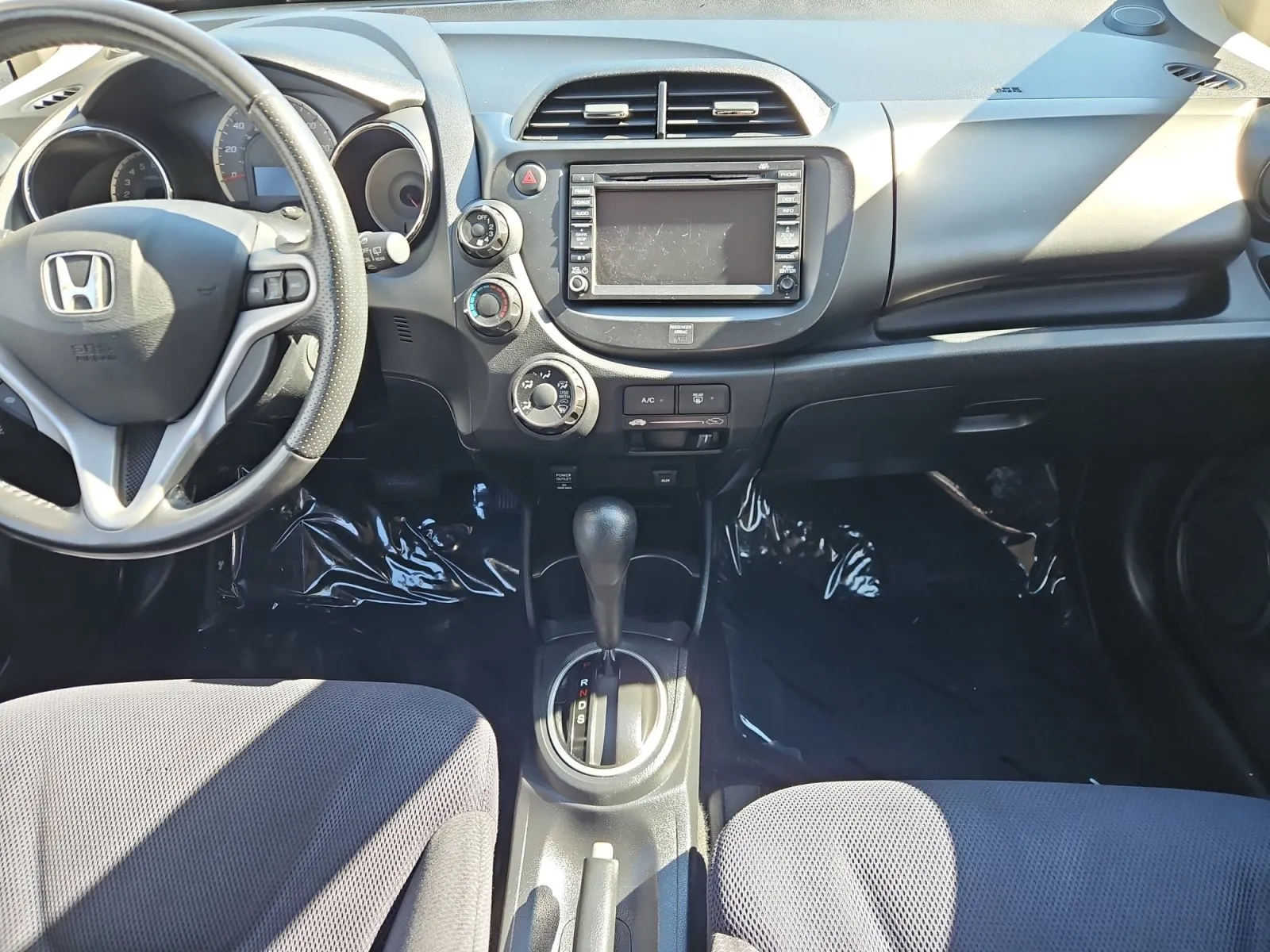 Honda Fit photo 11